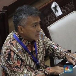Misi Darwin Cyril Dalam Pencalonan Ketua DK OJK