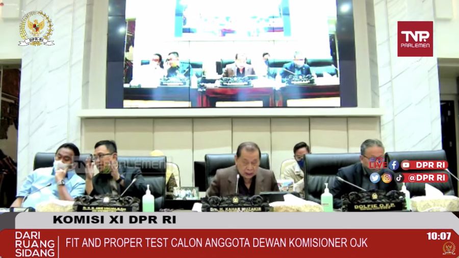 Komisi XI DPR RI Fit & Proper Test Calon Anggota Dewan Komisioner OJK, Rabu, 6 April 2022. (Tangkapan layar youtube 
Komisi XI DPR RI Channel)