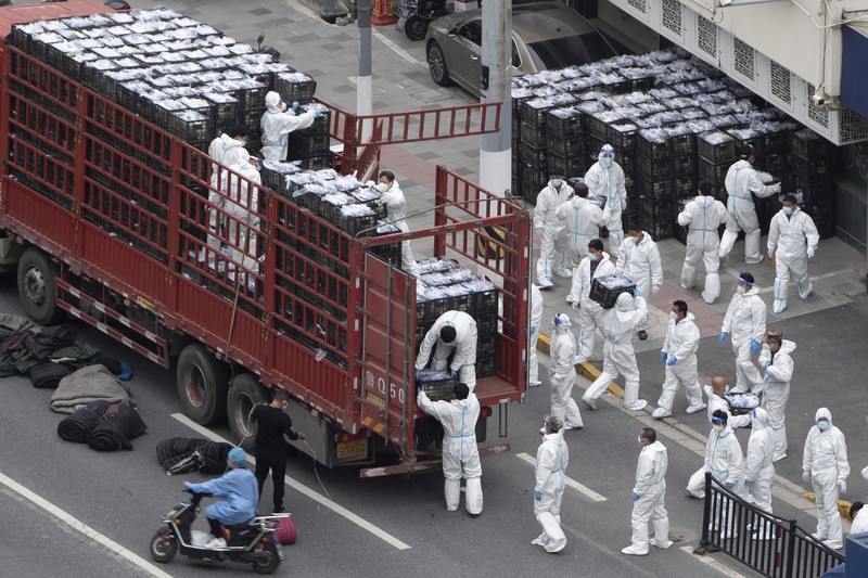 Lonjakan kasus covid-19 di China (AP/Andy Wong) Lonjakan kasus covid-19 di China (AP/Andy Wong)