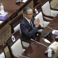 Sederet Tugas Berat Menanti Bos OJK Baru