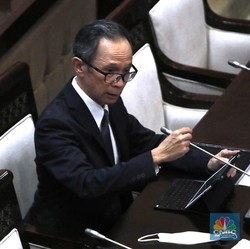 Ada Hantu Resesi, Bos OJK: Sistem Keuangan RI Terjaga Baik!