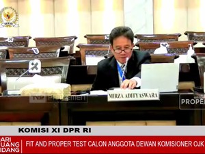 Mirza Adityaswara Dicecar Soal Bailout Century & Jiwasraya