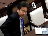 Mirza Adityaswara Dicecar Bailout Century sampai Jiwasraya