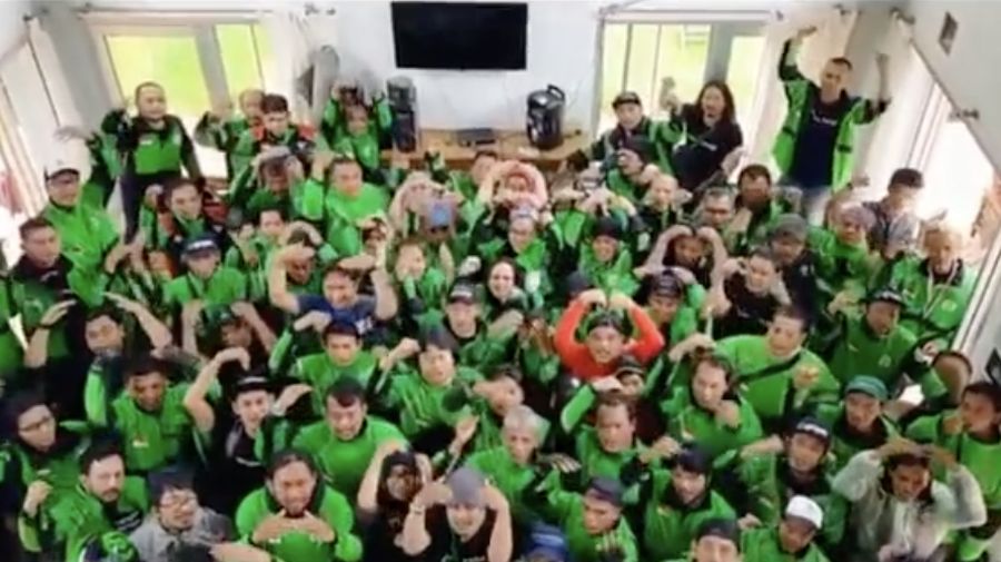 Mulyono, ojol pertama di Indonesia mendapatkan saham Goto (TikTok)