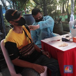 Cek Daftar Vaksin Covid-19 Halal, Direstui MUI dan Kemenag