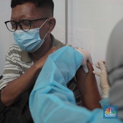 Penting! Ini Kriteria Orang yang Tak Boleh Divaksin Booster