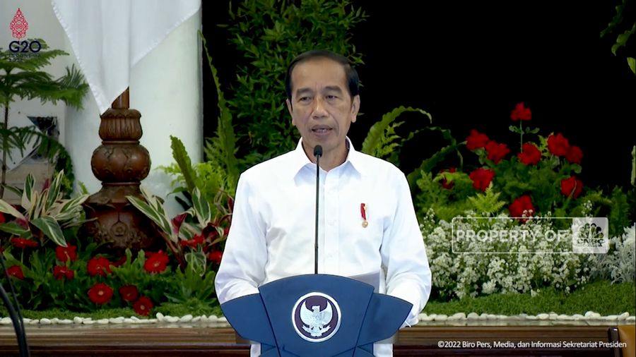 Titah Jokowi ke Menteri, Kebijakan Harga Pertamax Cs Harus Tepat (CNBC Indonesia TV)