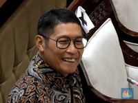 Bos BEI Bicara Soal Binomo dan Influencer Saham