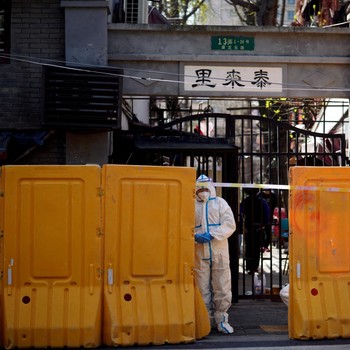 Potret Baru Shanghai Lockdown, Warga Mulai Kekurangan Makanan