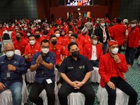 Bentuk Holding PLN, Erick Thohir Rayu Serikat Pekerja?