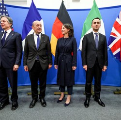 Ambil Langkah Berani, Prancis Bakal Larang Impor Minyak Rusia