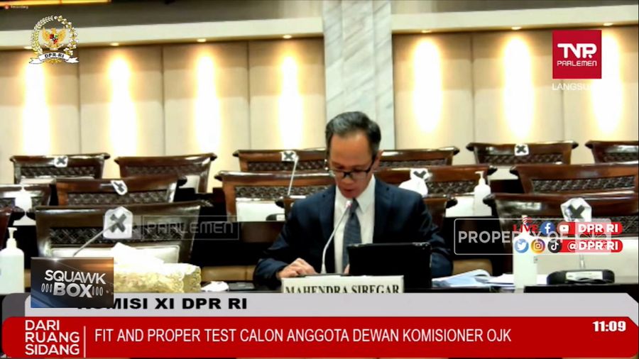 Rencana Kerja Calon DK OJK, Mahendra vs Darwin Cyril