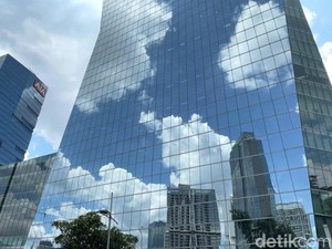 Mengapa Langit Biru dan Awan Putih? Simak Penjelasan Ilmiahnya!