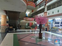 Sepi Bak Kuburan, Mal Legendaris DKI Ini Sekarang Dagang Tisu