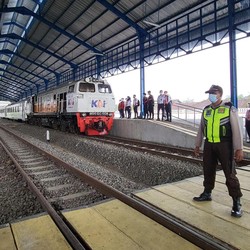 Kereta Api (KAI) Incar Total Rp 3 T dari Obligasi dan Sukuk