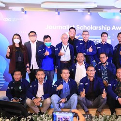 BRI Peduli Wujudkan Mimpi Anak Petani Tempuh Pendidikan S2
