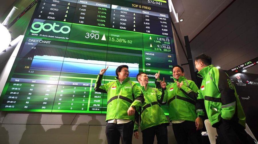 Pencatatan Perdana Saham PT GoTo Gojek Tokopedia Tbk di Gedung Bursa Efek Indonesia, Jakarta, Senin (11/4/2022).. (dok. GoTo)