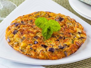 3 Resep Omelet Sayuran yang Super Praktis dan Gurih Nampol
