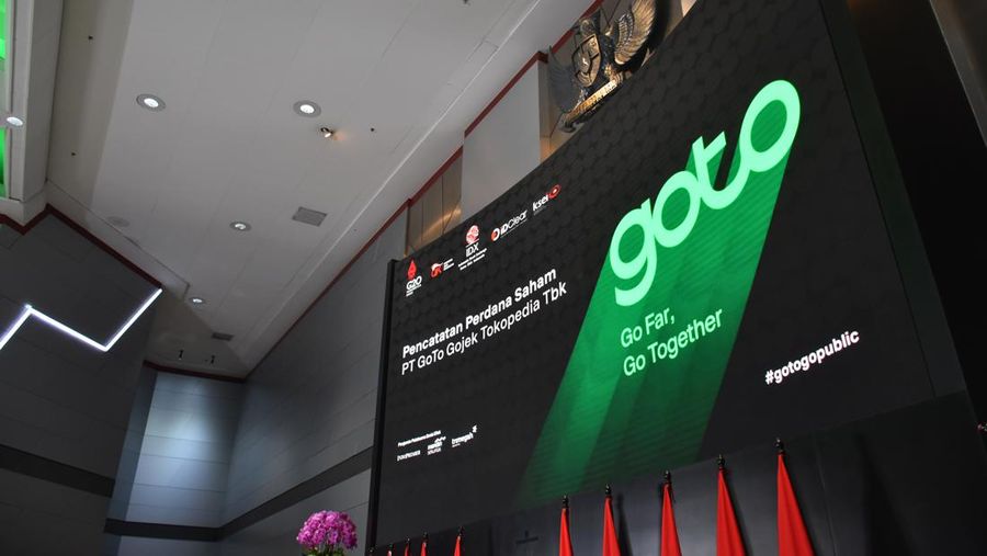 Suasana Seremoni Pencatatan Perdana Saham PT GoTo Gojek Tokopedia Tbk di Gedung Bursa Efek Indonesia, Jakarta. (dok. GoTo)