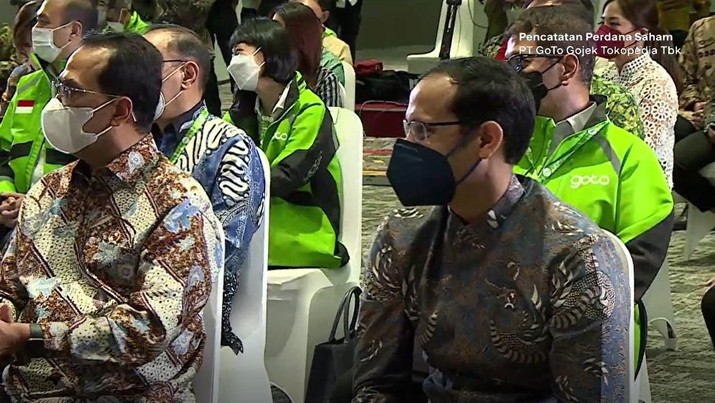 Suasana Seremoni Pencatatan Perdana Saham PT GoTo Gojek Tokopedia Pendiri Gojek Nadiem Makarim yang kini Menjabat Mendikbud, Tampak Hadir di Acara Listing PT GoTo Gojek Tokopedia Tbk (GOTO)