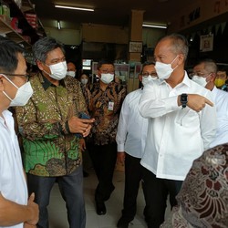 PHK Menggila, Ternyata RI Butuh Pekerja di Bidang Ini