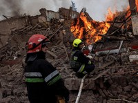 Makin Panas, Perang Pecah di Area Pabrik Baja Ukraina