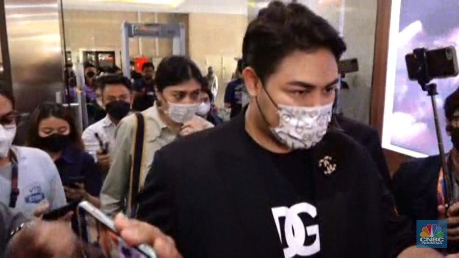 KEDATANGAN IVAN GUNAWAN DI BARESKRIM
