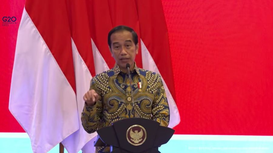 Presiden Joko Widodo Saat Acara Penandatanganan Perjanjian oleh Indonesia Investment Authority (INA) Tahun 2022, 14 April 2022. (Tangkapan Layar Youtube Sekretariat Presiden)