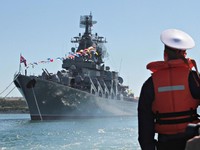 Kapal Perang Rusia Tiba-tiba Nongol di Sekutu AS, Tanda Apa?