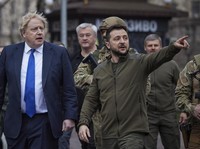 Pimpinan Senat AS Muncul Ukraina, Siapkan Serangan ke Rusia?