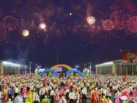 Tanpa Parade Militer, Tarian Dansa Warnai HUT 110 Kim Il Sung