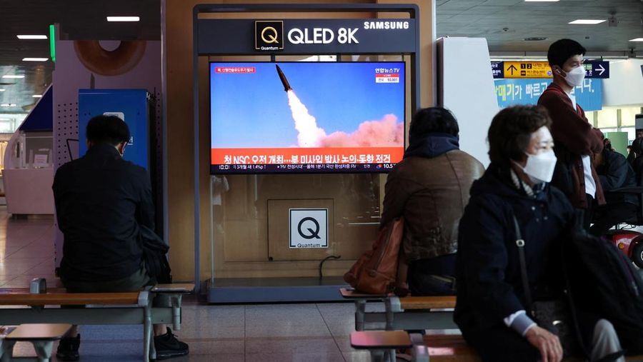 North Korean leader Kim Jong Un gestures as he watches the test-firing of a new-type tactical guided weapon according to state media, North Korea, in this undated photo released on April 16, 2022 by North Korea's Korean Central News Agency (KCNA).    KCNA via REUTERS    ATTENTION EDITORS - THIS IMAGE WAS PROVIDED BY A THIRD PARTY. REUTERS IS UNABLE TO INDEPENDENTLY VERIFY THIS IMAGE. NO THIRD PARTY SALES. SOUTH KOREA OUT. NO COMMERCIAL OR EDITORIAL SALES IN SOUTH KOREA.