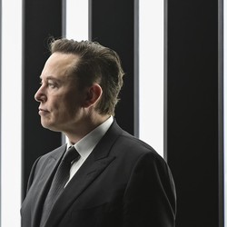 Elon Musk Ketemu Presiden Israel Usai Ditinggal Apple-Disney