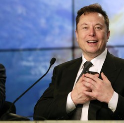 Harta Kekayaan Elon Musk Bertambah Rp 413 M Semalam