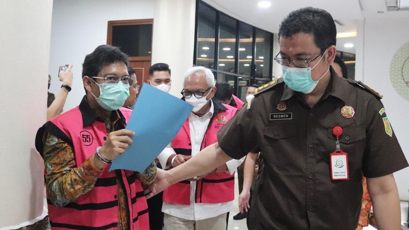 Kejaksaan Agung (Kejagung) menetapkan empat orang tersangka dalam kasus korupsi pemberian fasilitas ekspor crude palm oil atau CPO atau minyak goreng. (Dok.Kejagung)