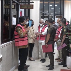 Penyidik Kejagung Masih Cari Bukti Suap Kasus Minyak Goreng