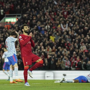 Liverpool Bantai MU 4-0, Moh Salah Dua Gol