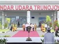Jokowi Resmikan Bandara Trunojoyo, ke Madura Tak Lagi 7 Hari