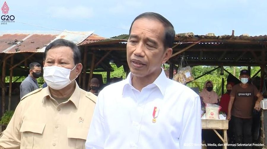 Keterangan Pers Presiden Jokowi di Pasar Bangkal, Kabupaten Sumenep, 20 April 2022
