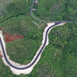 Meliuk-Liuk, Jalur Mudik Pantai Selatan Jawa Keren Abis!