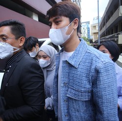Rizky Billar Bawa Koper ke Bareskrim, Duit DNA Pro?