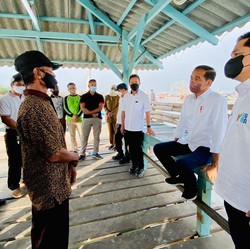 Dicurhati Nelayan, Jokowi Langsung Telepon Menteri ATR