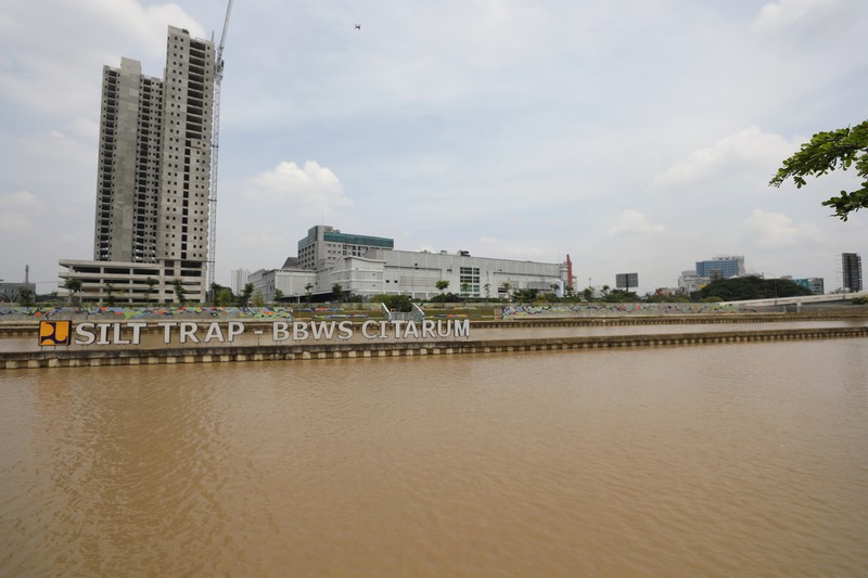 Proyek revitalisasi Kalimalang tahap II yang digadang-gadang mirip dengan Sungai Cheonggyecheon di Seoul Korea Selatan. (Cnbc Indonesia/Tri Susilo)