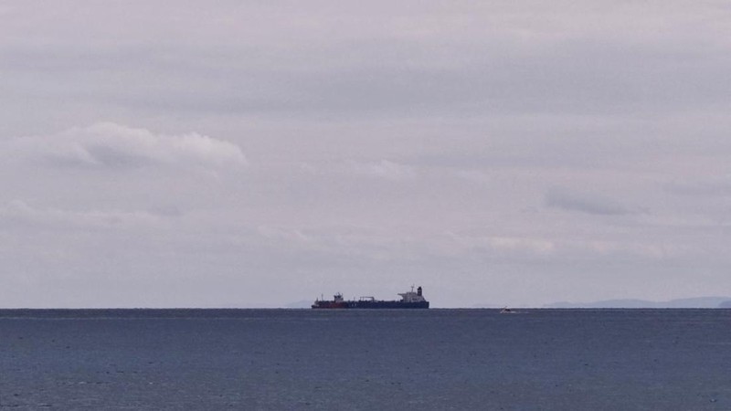 The seized Russian-flagged oil tanker Pegas is seen anchored off the shore of Karystos, on the Island of Evia, Greece, April 19, 2022. REUTERS/Vassilis Triandafyllou REFILE - CORRECTING YEAR