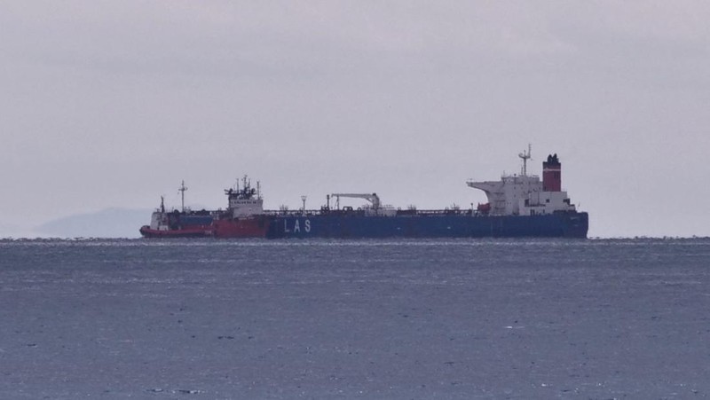 The seized Russian-flagged oil tanker Pegas is seen anchored off the shore of Karystos, on the Island of Evia, Greece, April 19, 2022. REUTERS/Vassilis Triandafyllou REFILE - CORRECTING YEAR