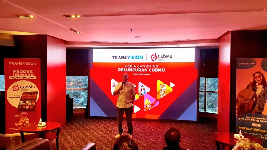 Direktur Utama Transvision Peter F. Gontha
