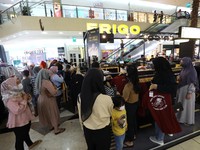 Wow! Covid-19 RI Menurun Diduga Bukan Cuma Karena Vaksinasi