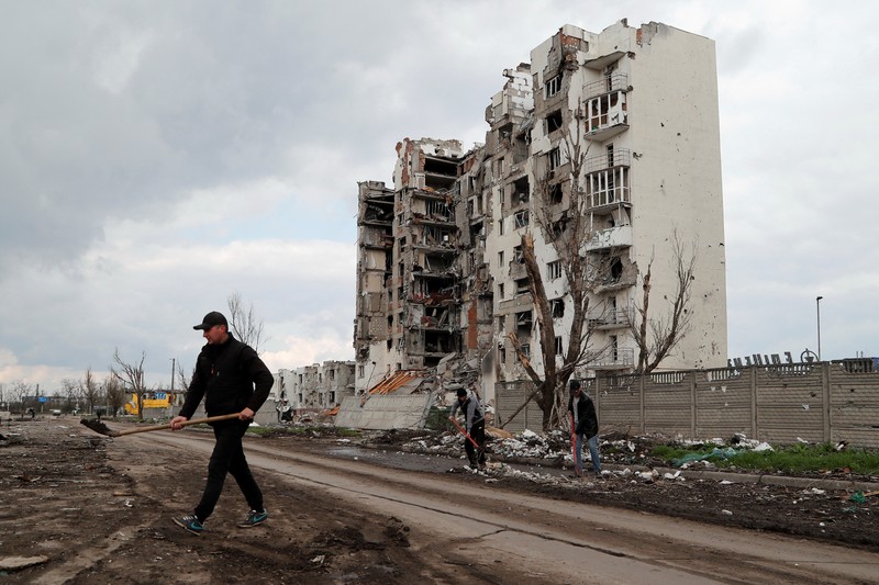 Bangunan yang rusak selama konflik Ukraina-Rusia di kota pelabuhan selatan Mariupol, Ukraina 22 April 2022. AP/