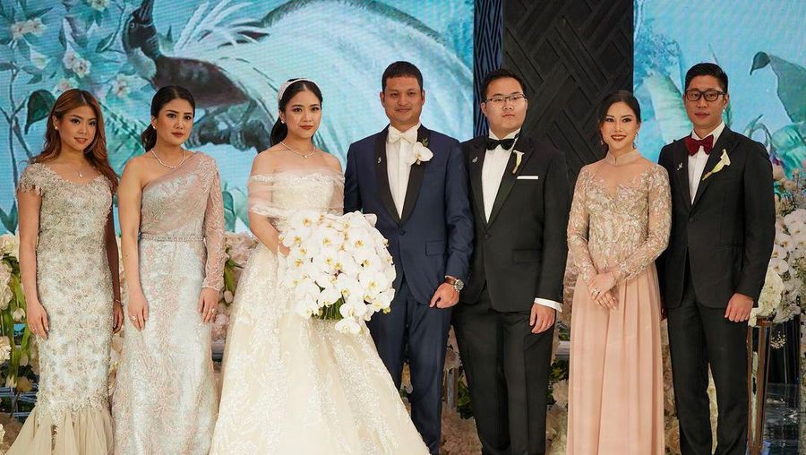 Pernikahan Jessica Tanoesoedibjo dan Jonathan Natakusuma (Tangkapan Layar via Instagram @angelatanoesoedibjo)