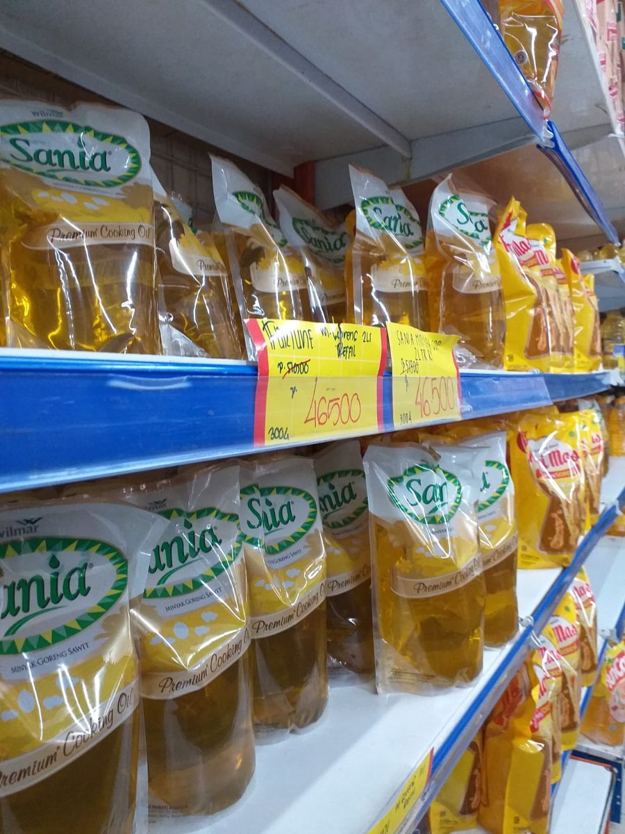 Minyak goreng kemasan 2 liter